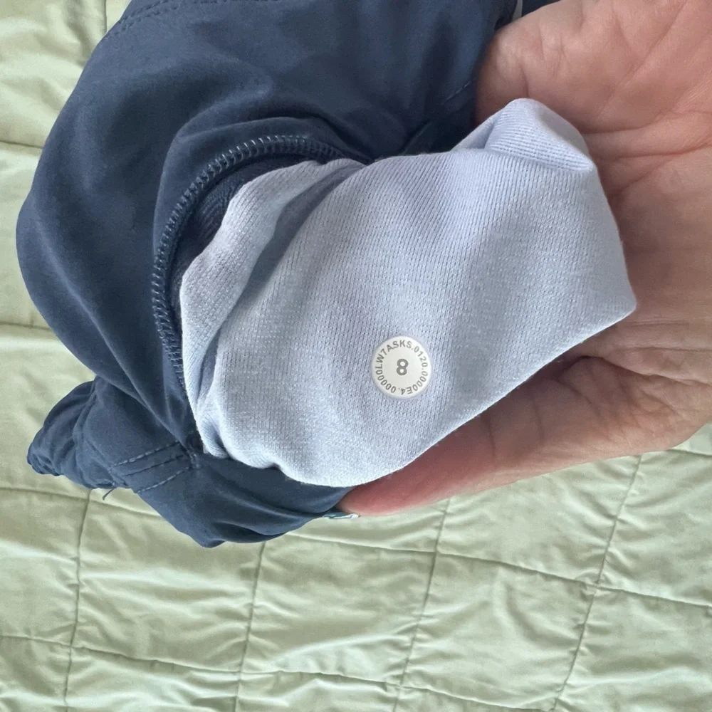 Lululemon Choose a side shorts